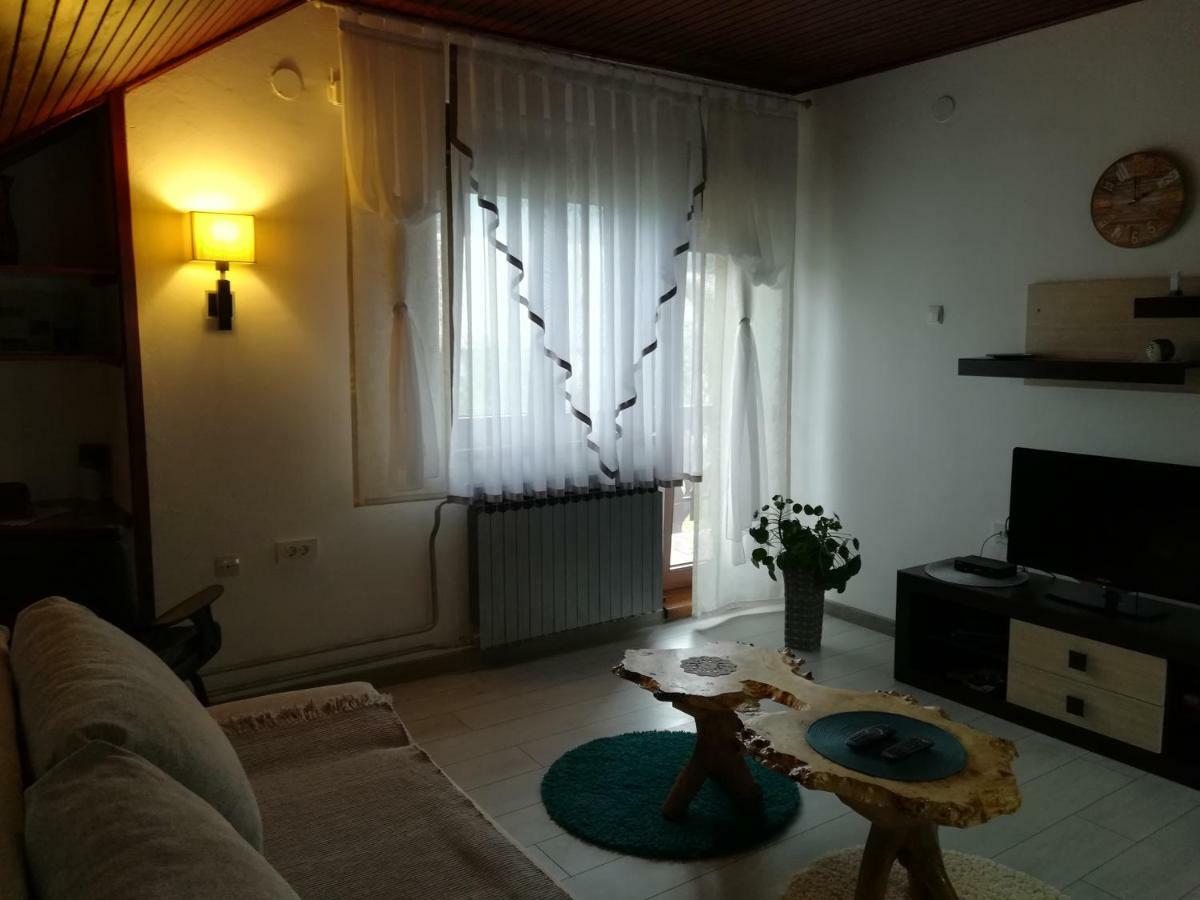 Apartment Arya Korenica Ngoại thất bức ảnh